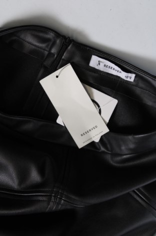 Kožená sukňa  Reserved, Veľkosť S, Farba Čierna, Cena  23,53 €
