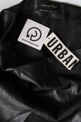 Lederrock Urban Outfitters, Größe M, Farbe Schwarz, Preis € 4,93