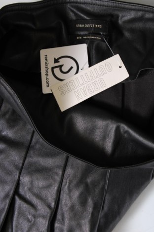 Lederrock Urban Outfitters, Größe M, Farbe Schwarz, Preis 5,38 €