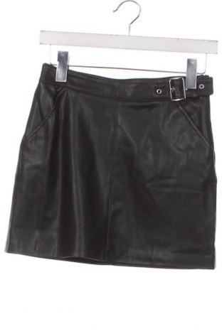 Кожена пола Zara Trafaluc, Размер XS, Цвят Черен, Цена 9,60 лв.