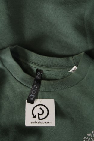 Мъжка блуза Adidas, Размер L, Цвят Зелен, Цена 72,00 лв.