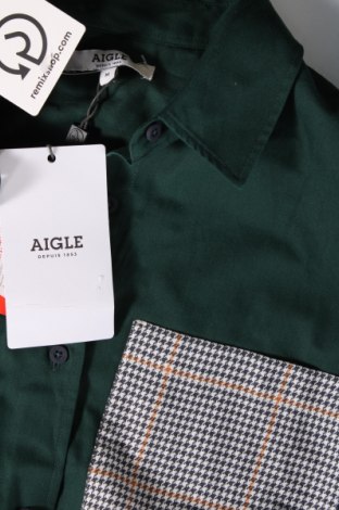 Мъжка риза Aigle, Размер M, Цвят Зелен, Цена 30,00 лв.