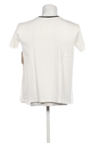 Мъжка тениска Burton of London, Размер XL, Цвят Бял, Цена 29,00 лв.