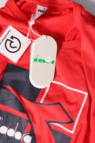 Pánske tričko  Diadora, Veľkosť M, Farba Červená, Cena  26,80 €