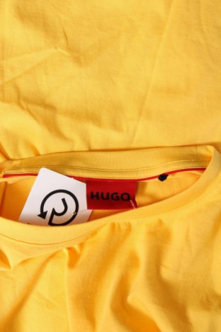 Мъжка тениска Hugo Boss, Размер M, Цвят Жълт, Цена 98,70 лв.