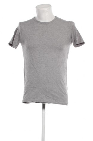 Мъжка тениска Jack & Jones, Размер L, Цвят Сив, Цена 9,70 лв.