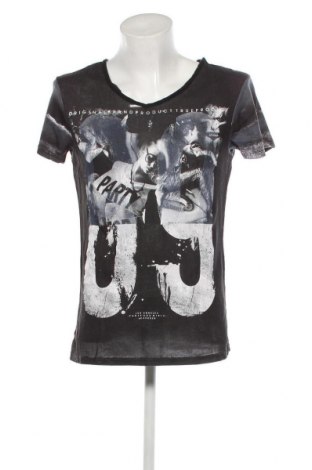 Ανδρικό t-shirt Trueprodigy, Μέγεθος M, Χρώμα Πολύχρωμο, Τιμή 26,99 €