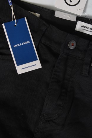 Ανδρικό τζίν Jack & Jones, Μέγεθος M, Χρώμα Μαύρο, Τιμή 42,27 €