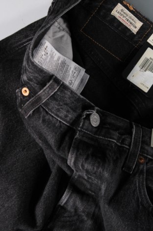 Pánske džínsy  Levi's, Veľkosť L, Farba Sivá, Cena  82,99 €