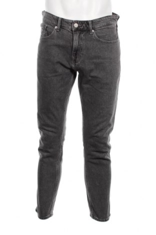 Мъжки дънки Tommy Jeans, Размер M, Цвят Сив, Цена 114,60 лв.