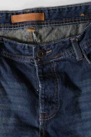 Мъжки къс панталон, Размер L, Цвят Син, Цена 25,00 лв.