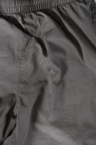 Ανδρικό κοντό παντελόνι, Μέγεθος M, Χρώμα Γκρί, Τιμή 7,29 €