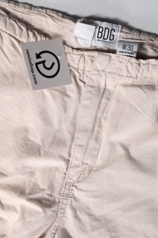 Ανδρικό κοντό παντελόνι BDG, Μέγεθος XL, Χρώμα  Μπέζ, Τιμή 11,96 €