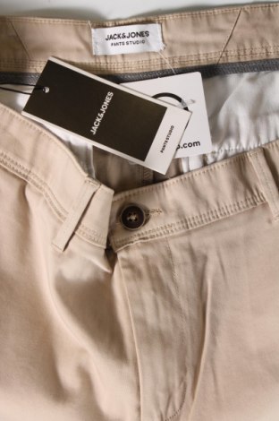 Ανδρικό κοντό παντελόνι Jack & Jones, Μέγεθος L, Χρώμα  Μπέζ, Τιμή 27,84 €