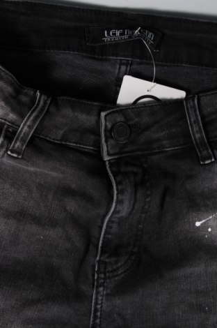 Ανδρικό κοντό παντελόνι Leif Nelson, Μέγεθος M, Χρώμα Γκρί, Τιμή 15,46 €
