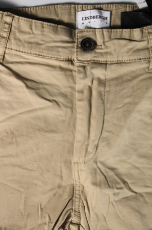 Мъжки къс панталон Lindbergh, Размер M, Цвят Бежов, Цена 27,26 лв.