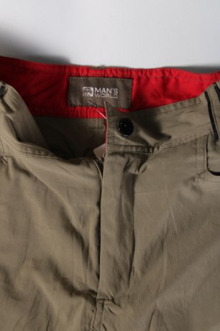 Мъжки къс панталон Man's World, Размер S, Цвят Зелен, Цена 25,00 лв.