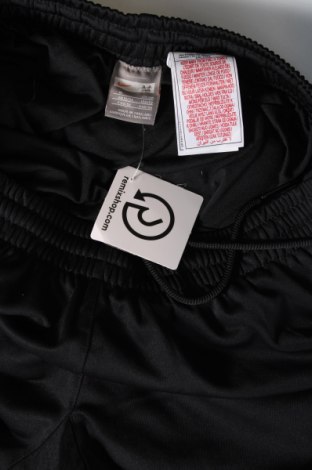 Мъжки къс панталон Nike, Размер M, Цвят Черен, Цена 24,00 лв.