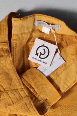 Pantaloni scurți de bărbați Outerknown, Mărime M, Culoare Galben, Preț 123,36 Lei
