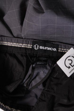 Мъжки къс панталон Sunice, Размер L, Цвят Сив, Цена 42,66 лв.