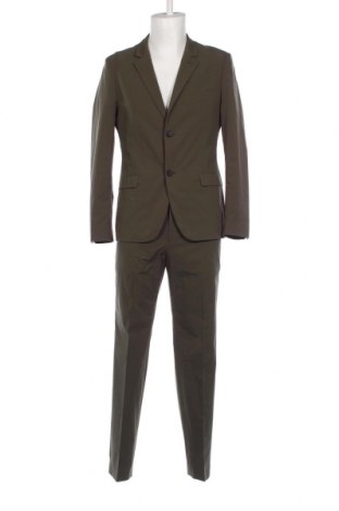 Мъжки костюм Hugo Boss, Размер M, Цвят Зелен, Цена 600,43 лв.