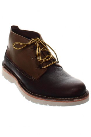 Мъжки обувки Clarks, Размер 44, Цвят Кафяв, Цена 181,77 лв.