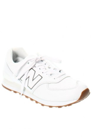 Férfi cipők
 New Balance, Méret 43, Szín Fehér, Ár 40 169 Ft
