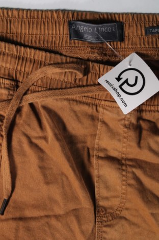 Pantaloni de bărbați Angelo Litrico, Mărime XL, Culoare Maro, Preț 95,39 Lei