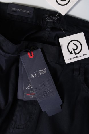 Ανδρικό παντελόνι Armani Jeans, Μέγεθος XL, Χρώμα Μπλέ, Τιμή 102,53 €