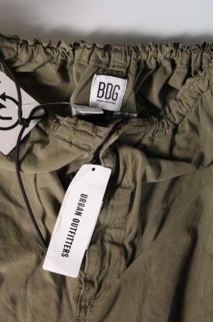 Pánske nohavice  BDG, Veľkosť M, Farba Zelená, Cena  44,85 €
