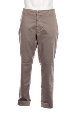 Мъжки панталон Liu Jo, Размер XL, Цвят Бежов, Цена 64,94 лв.