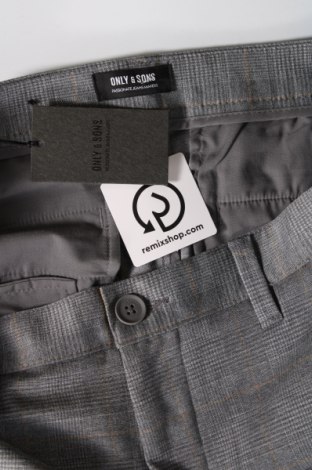 Мъжки панталон Only & Sons, Размер L, Цвят Сив, Цена 28,06 лв.