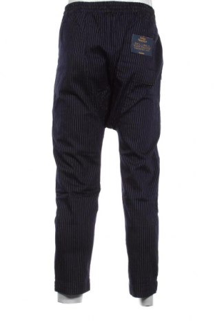 Мъжки панталон Pull&Bear, Размер L, Цвят Син, Цена 26,22 лв.