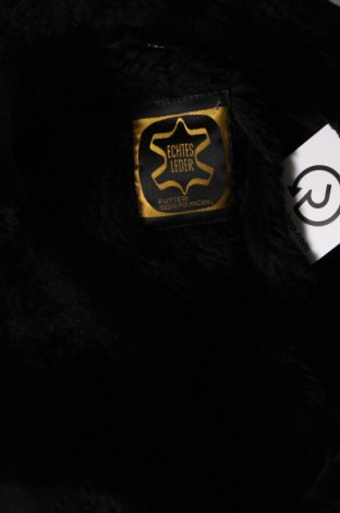 Мъжко кожено палто, Размер L, Цвят Черен, Цена 32,11 лв.