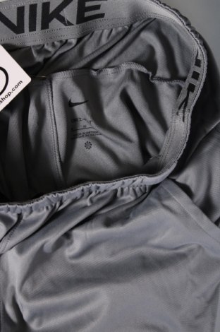 Ανδρικό αθλητικό παντελόνι Nike, Μέγεθος M, Χρώμα Γκρί, Τιμή 44,85 €