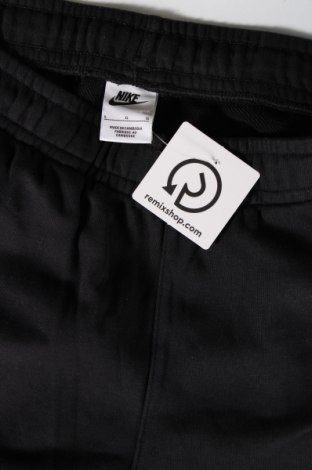 Herren Sporthose Nike, Größe L, Farbe Schwarz, Preis 44,85 €