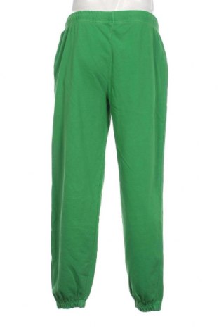 Pantaloni trening de bărbați Redefined Rebel, Mărime M, Culoare Verde, Preț 190,79 Lei