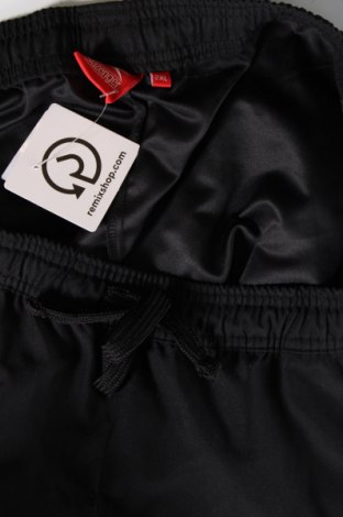 Pantaloni trening de bărbați Slazenger, Mărime XXL, Culoare Negru, Preț 74,81 Lei