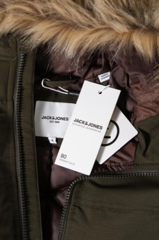 Pánska bunda  Jack & Jones, Veľkosť S, Farba Zelená, Cena  29,87 €