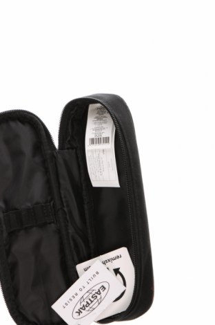 Kozmetická taška  Eastpak, Farba Čierna, Cena  25,24 €