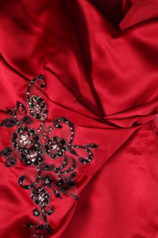 Kleid, Größe M, Farbe Rot, Preis € 4,29