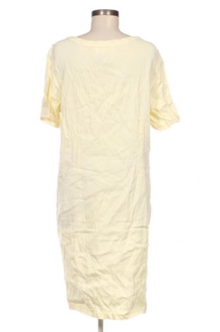 Kleid, Größe L, Farbe Gelb, Preis 20,18 €