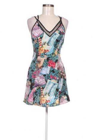 Kleid, Größe M, Farbe Mehrfarbig, Preis 6,05 €