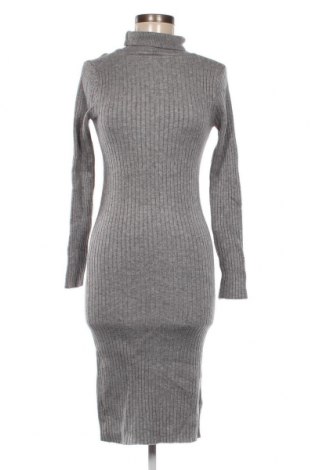 Kleid, Größe M, Farbe Grau, Preis € 10,63