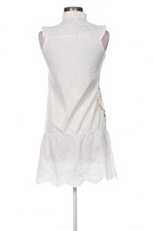 Kleid, Größe S, Farbe Weiß, Preis 15,35 €