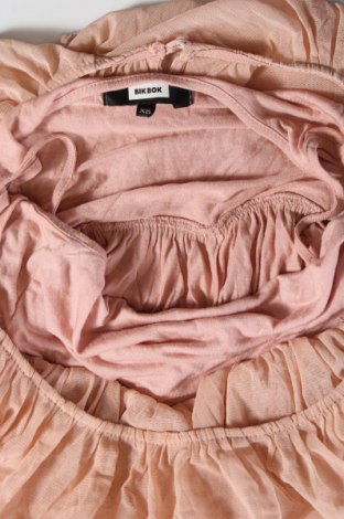 Kleid Bik Bok, Größe XS, Farbe Aschrosa, Preis 6,05 €
