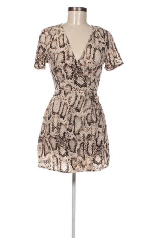 Kleid Boohoo, Größe M, Farbe Mehrfarbig, Preis 8,07 €