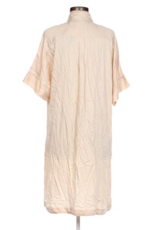 Kleid Bruuns Bazaar, Größe M, Farbe Beige, Preis € 40,59