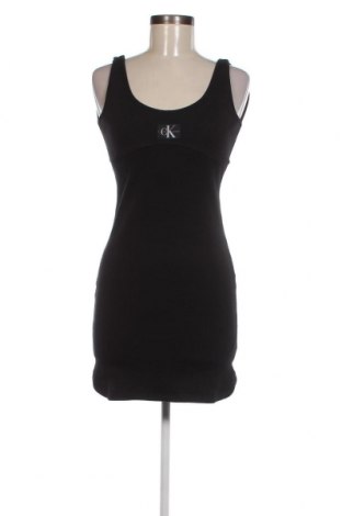 Kleid Calvin Klein Jeans, Größe S, Farbe Schwarz, Preis 45,16 €