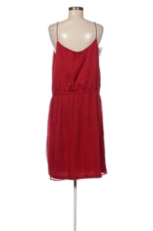 Šaty  Chicoree, Velikost XL, Barva Červená, Cena  185,00 Kč